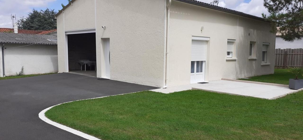 Le Logis De Chantal En Pays Royannais Arvert Buitenkant foto